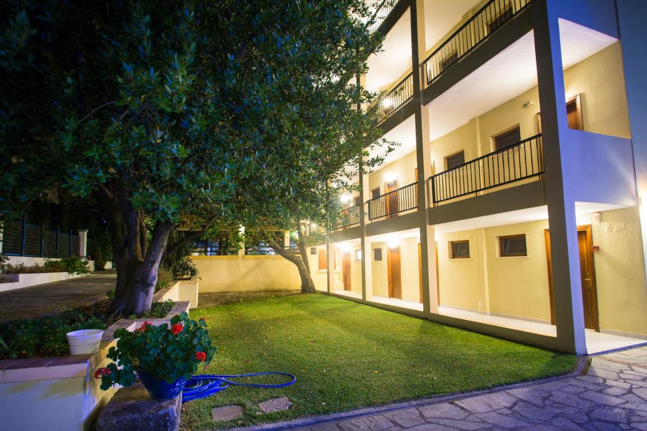 Hotel Maria Possidi Exterior photo