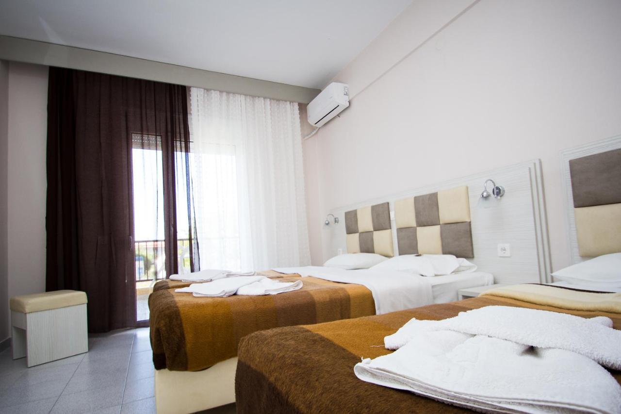 Hotel Maria Possidi Exterior photo