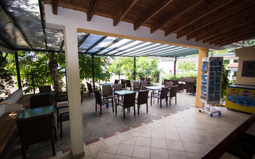 Hotel Maria Possidi Exterior photo