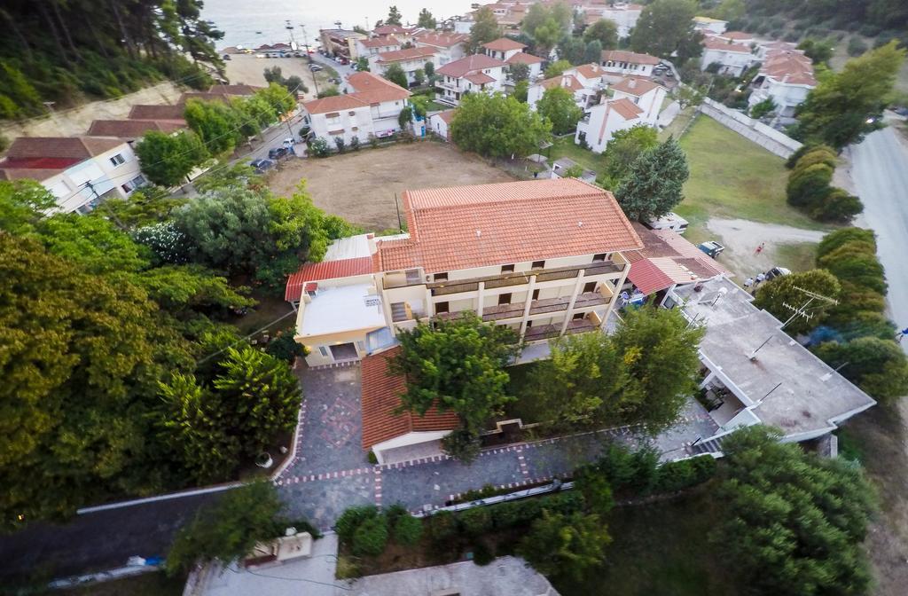 Hotel Maria Possidi Exterior photo