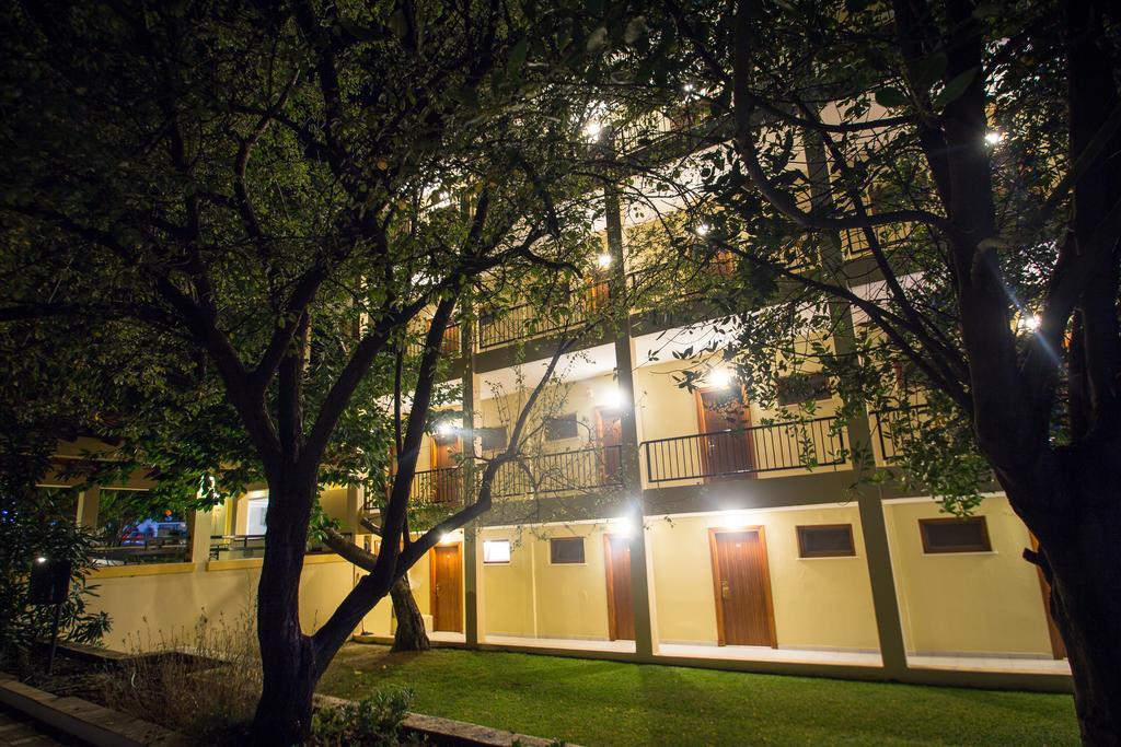 Hotel Maria Possidi Exterior photo